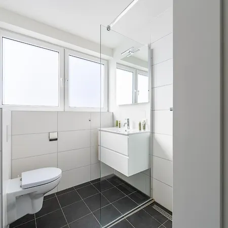別荘 With Lots Of Privacy, Cleaning Included Simonshaven