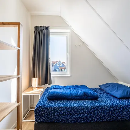With Lots Of Privacy, Cleaning Included Simonshaven