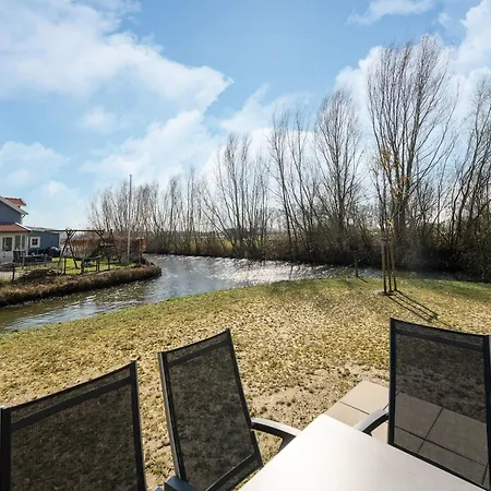 With Lots Of Privacy, Cleaning Included 別荘 Simonshaven